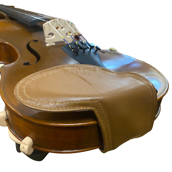 FOM Leather Chinrest Comforter