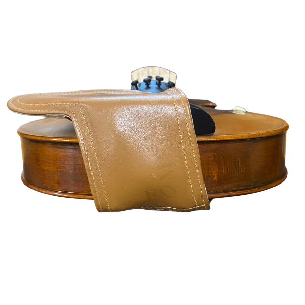 FOM Leather Chinrest Comforter