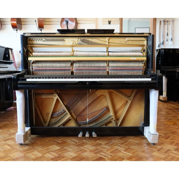 Yamaha UX1 Refurbished Upright Piano (SN3852378)