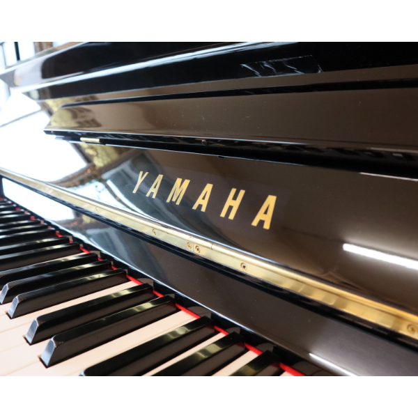 Yamaha U1A Refurbished Upright Piano (SN3859978)