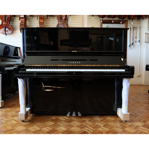 Yamaha U3A Refurbished Upright Piano (SN3848711)