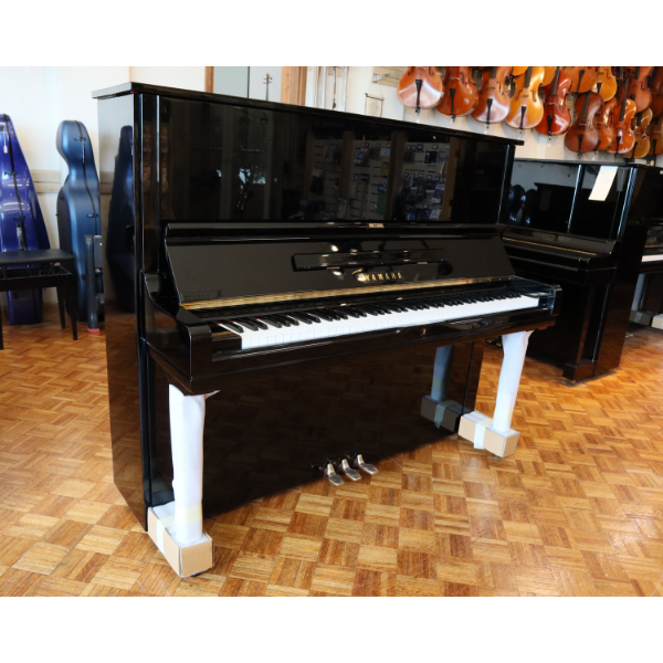 Yamaha U3H Refurbished Upright Piano (SN1520158)