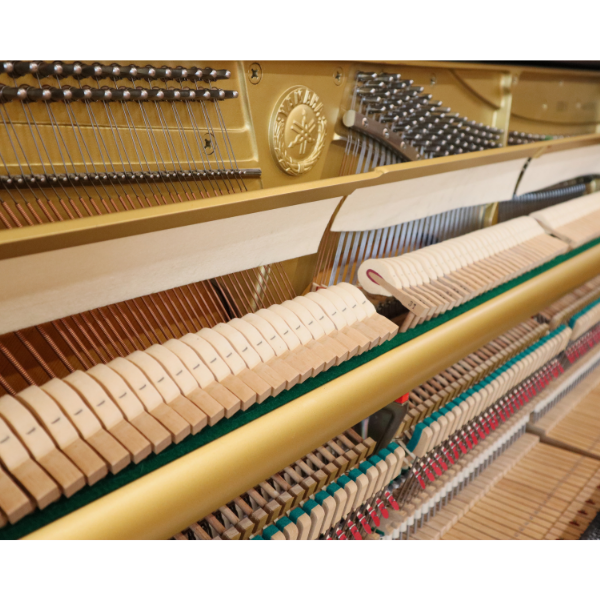 Yamaha UX1 Refurbished Upright Piano (SN3852378)