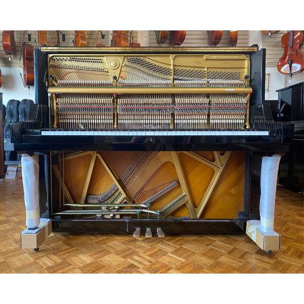 Yamaha YUA Refurbished Upright Piano (SN3112952)