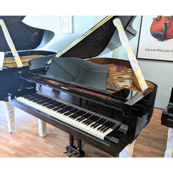 Yamaha Refurbished C5E Grand Piano (SN5342068)